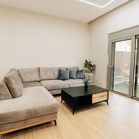 Holiday home Escape Luxury Garden Retreat Chalkida