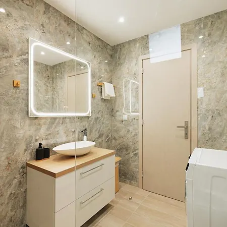Holiday home Escape Luxury Garden Retreat *